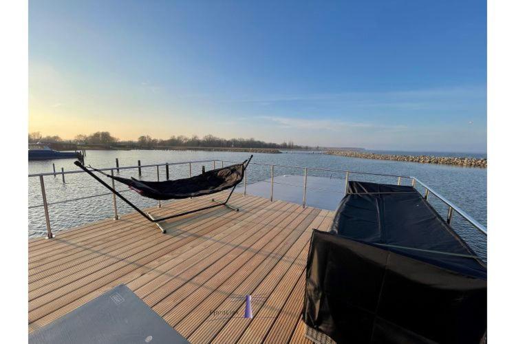 Hausboot Fjord Haven Mit Biosauna In 바르트 외부 사진