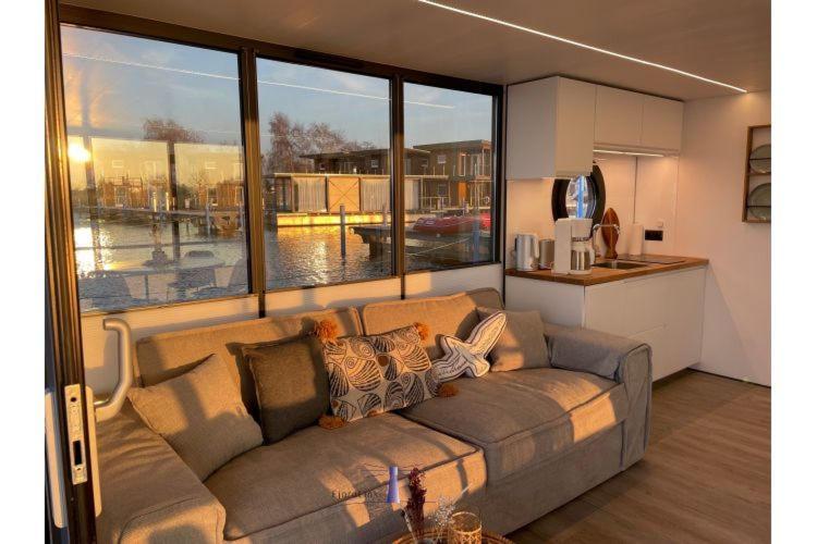 Hausboot Fjord Haven Mit Biosauna In 바르트 외부 사진